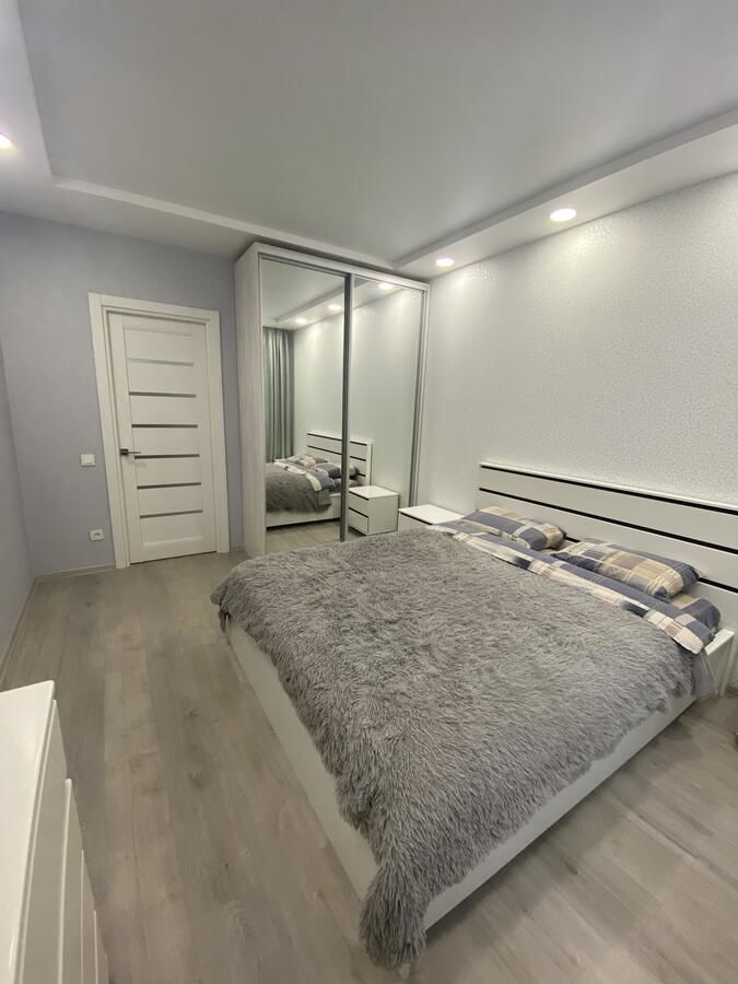 Апартаменты Современная студия с отдельной спальней с видом на Versal Park Ирпень